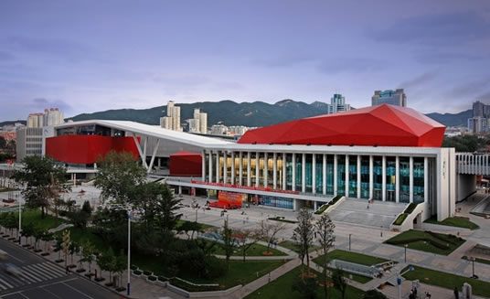 海南省通知公告的测试信息，内容可以在后台发布编辑删除